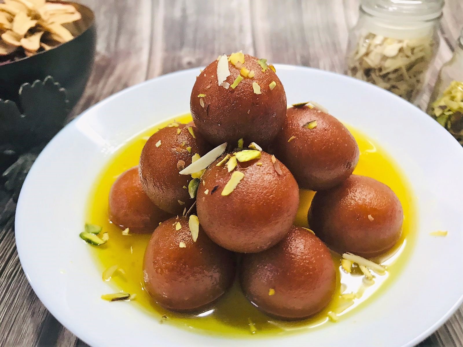 Gulab Jamun (1 Pcs)